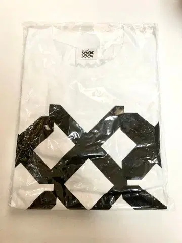 미개봉 SixTONES 라이브 T셔츠 라프스트