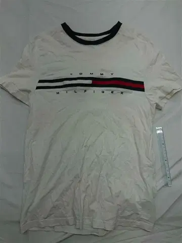 타미 힐피거 로고 크루넥 T셔츠 S 사이즈 화이트 계열