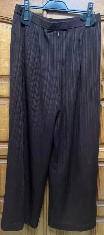 레리안, 신축 바지