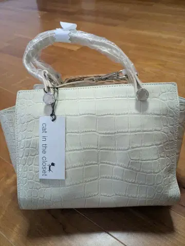 cat in the closet 2way 백 새상품