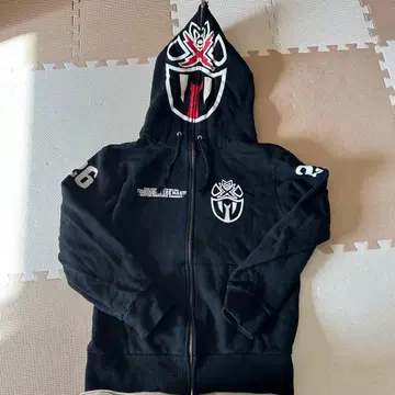 FLOW 카운트다운 라이브 2012-2013 후드티