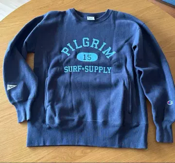Champion Pilgrim Surf + Supply 맨투맨 상의