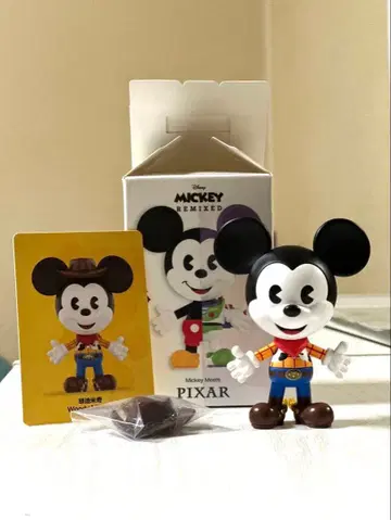 POPMART 디즈니 픽사 우디