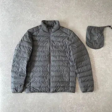 새상품급 수납 봉투 포함 UNIQLO 울트라 라이트 다운 자켓 M