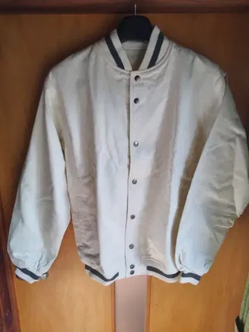 데드스탁 MIZUMO 베이스볼 점퍼