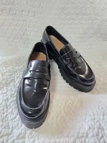 H&M 통굽 블랙 로퍼