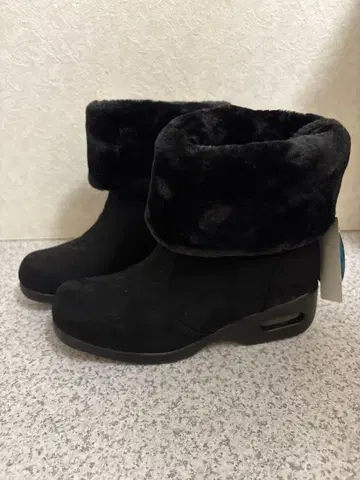 블랙 어그 부츠 퍼 포함 방수 미사용품 (23cm)