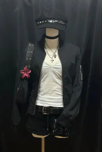 EMSEXCITE 블랙 자켓