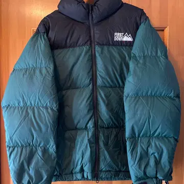 퍼스트 다운 다운 자켓 미디움