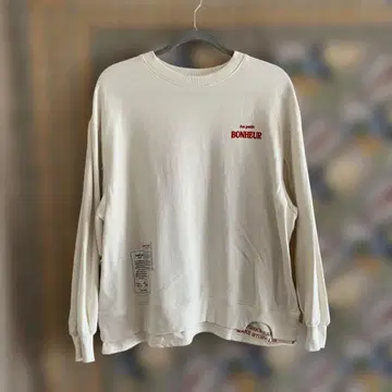 니코앤드 [ be with M ] Misayo 입체 로고 풀오버 맨투맨