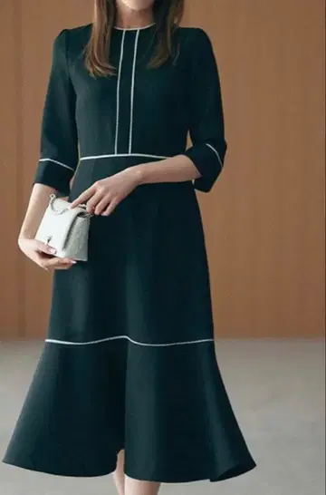 플레어 스커트 원피스 38 사이즈