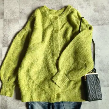 새상품급 GRL 모헤어 터치 볼륨 니트 가디건 옐로우 그린 겨울 빅