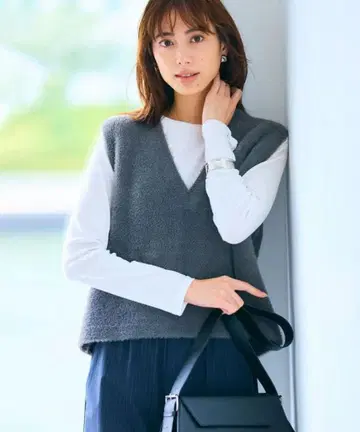 안피로 나일론 샤기 베스트 S 사이즈 그레이