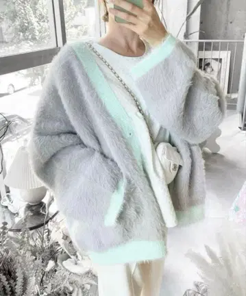 새상품급 make-ai 메이크아이 바이컬러 니트 가디건 그레이 x 민트