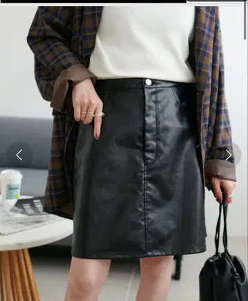 Discoat 인조 가죽 미니 스커트 블랙 미사용 새상품 택 포함