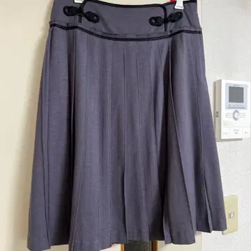 비비안 탐 그레이 플리츠 스커트 사이즈 0