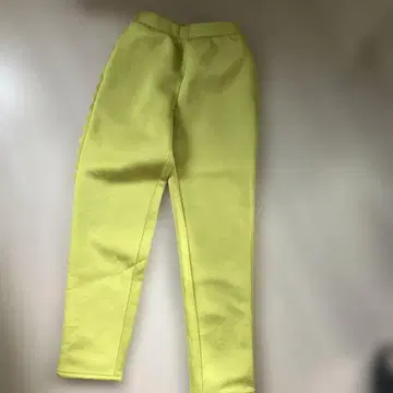 라임 그린 사이드 스캘럽 핏 팬츠