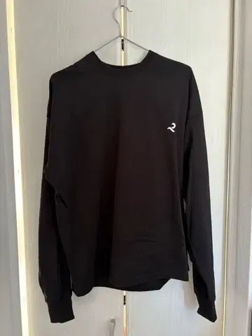 레터치 롱 T 블랙 T셔츠 긴팔 스트릿 모드 스타일 아트 프린트