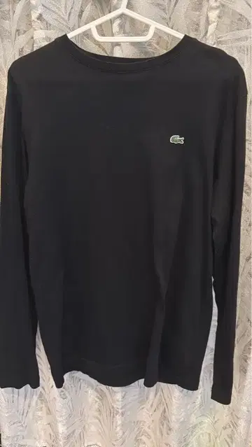 Lacoste 블랙 긴팔 T셔츠