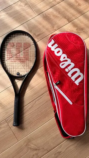 Wilson Pro Staff v13 Team (like new)