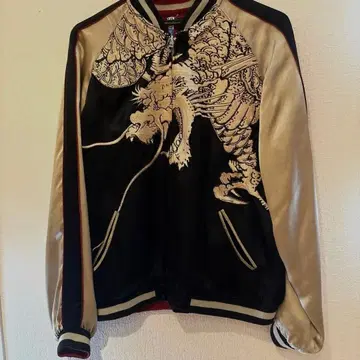 컨디션 최상 레어 90년대 스카잔 블랙 골드 자수 용 드래곤 리버서블