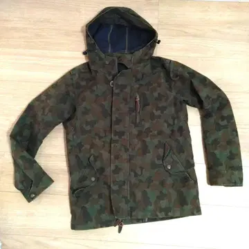 카모 패턴 후드 부착 밀리터리 자켓