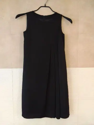 새상품급 elisa 슬리브리스 원피스 SIZE 1 (S) elisa