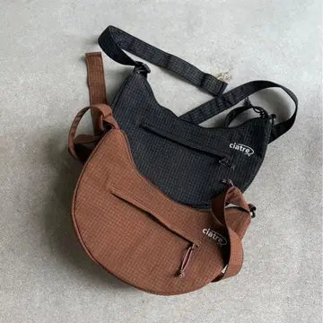 ciatre 문 숄더백