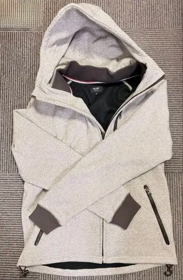 BEAMS 남성용 M 사이즈 그레이 후드 부착 맨투맨