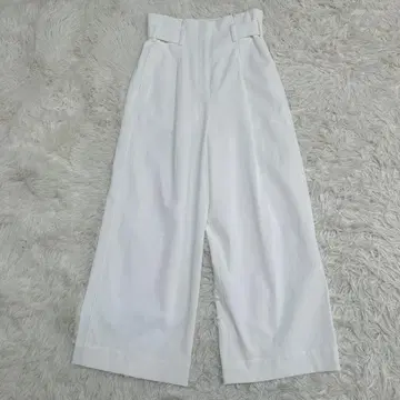 BALLSEY 보르지 린넨 블렌드 하이웨스트 와이드 팬츠 화이트