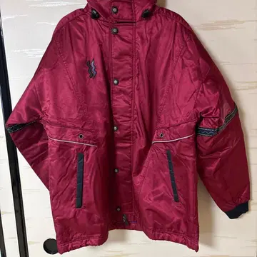 와인 레드 나일론 자켓