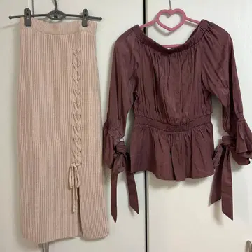 miyour's 오프숄더 니트 스커트 셋업