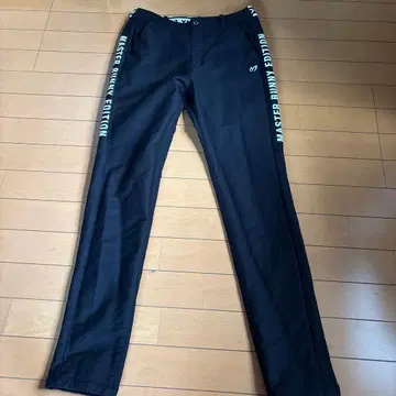 MASTER BUNNY EDITION 여성 팬츠 블랙