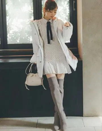 니시카와 다운 SNIDEL 스나이델 다운 자켓 IVR 아이보리