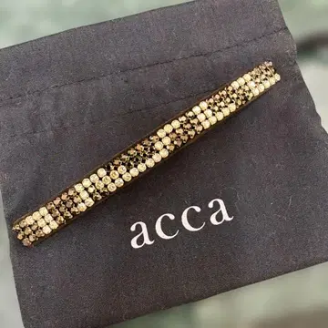 acca 오드리 브라운 머리핀 롱 타입