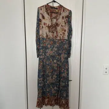 ZARA 플라워 프린트 원피스