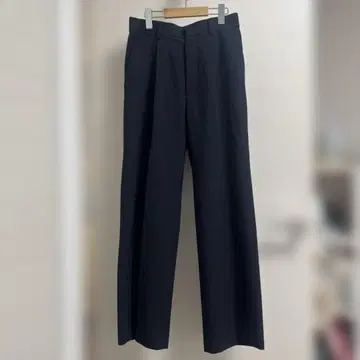 Spick and Span 네이비 턱 와이드 팬츠 사이즈 38