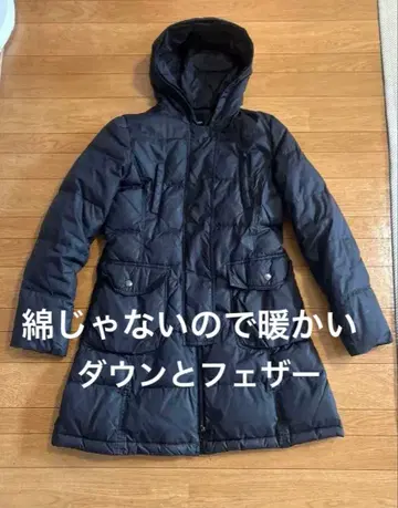 다운 코트 다운 90% 페더 10% = 100%라서 따뜻하다