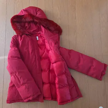 MK KLEIN + 후드 부착 레드 다운 자켓