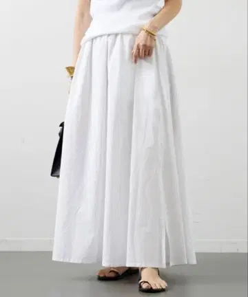 Pleasantly 스커트 화이트