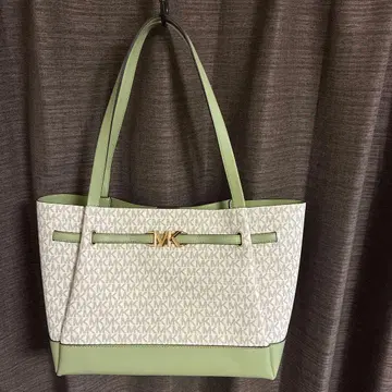 최종 가격 미사용 새상품 MICHAEL KORS 마이클코어스 토트백