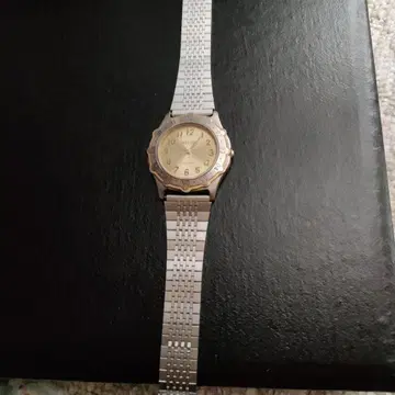 실버 골드 쿼츠 손목시계