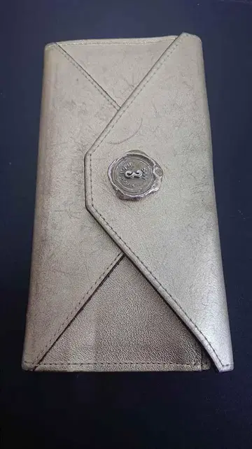 산 히데아키미하라 골드 계열 가죽 장지갑 엔벨로프형