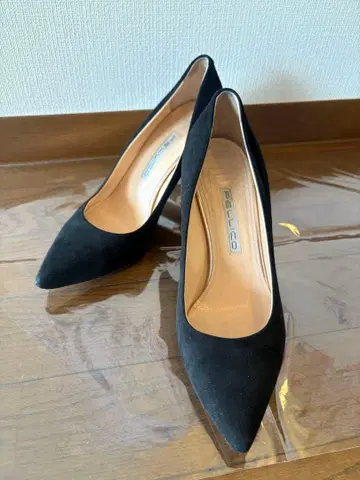 PELLICO 블랙 하이힐 펌프스