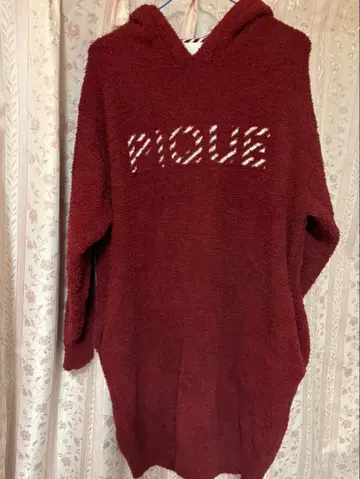 gelato pique 후드 부착 룸웨어 레드 원사이즈