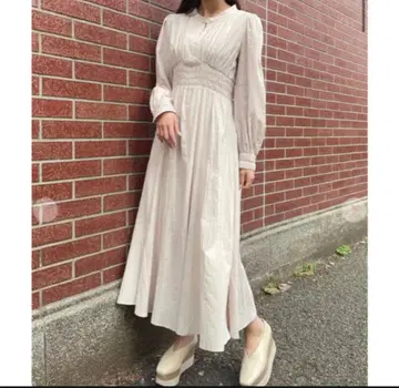 코코딜 코튼 볼륨 원피스 셔링