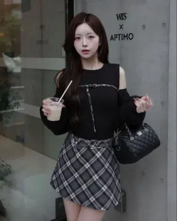 Darich 도킹 미들 허리 니트 미니 원피스 블랙