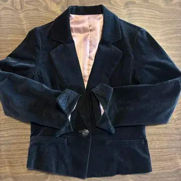 벨로아 테일러드 자켓 소매단 접힘 블랙 레이스