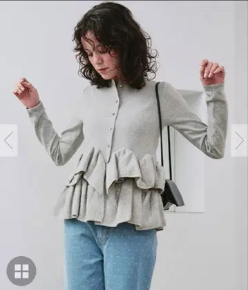 티티베이트 titivate 프릴 니트