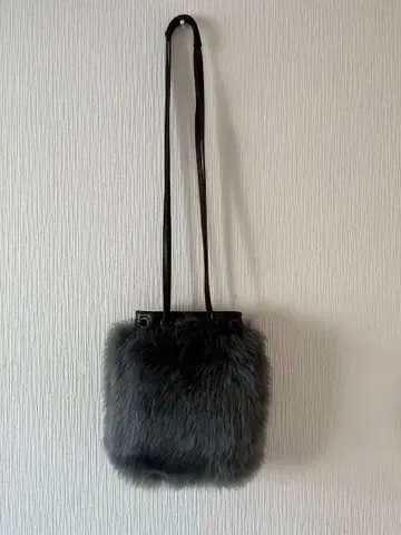 그레이 퍼 숄더백